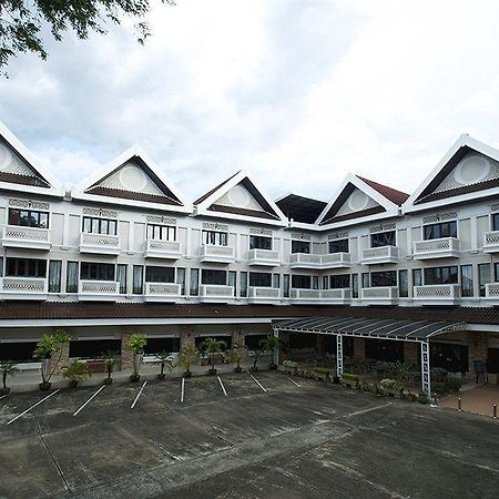 Vista Hotel Chiang Mai - Sha Extra Plus Luaran gambar
