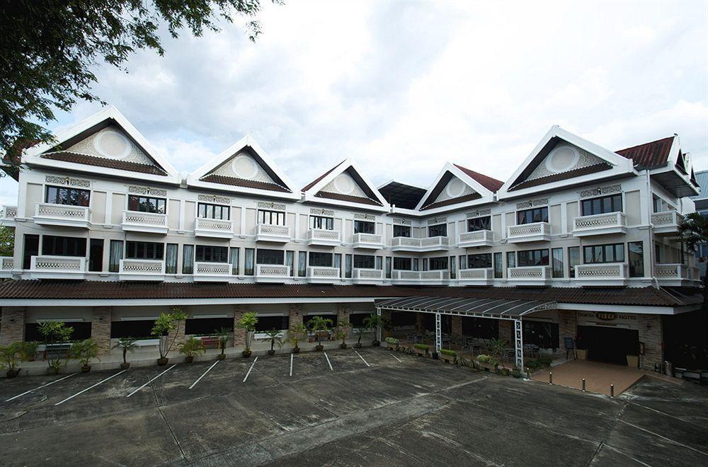 Vista Hotel Chiang Mai - Sha Extra Plus Luaran gambar